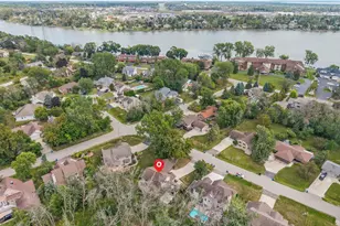 2238 Woodlawn Ln, Appleton, WI 54914 - Photo 4
