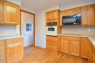 518 St Jude St, Green Bay, WI 54303 - Photo 14