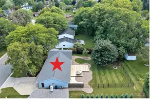 2824 Otto Ct, Green Bay, WI 54313 - Photo 2