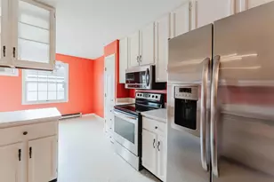 2356 Wisconsin St, Oshkosh, WI 54901 - Photo 12