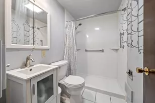 1541 Western Ave, Green Bay, WI 54303 - Photo 16