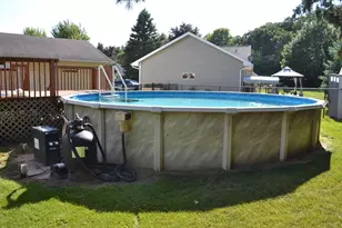 40 Rolling Green Cir, Oshkosh, WI 54904 - Photo 24