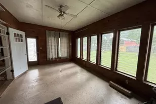 911 Main St, Gresham, WI 54128 - Photo 14