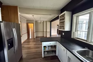 911 Main St, Gresham, WI 54128 - Photo 6
