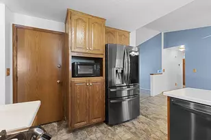 2093 Weedy St, Suamico, WI 54313 - Photo 12