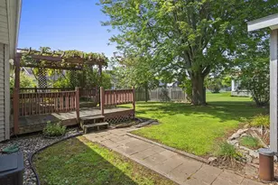 2093 Weedy St, Suamico, WI 54313 - Photo 34