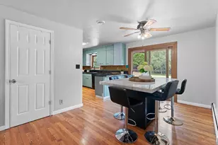 6501 Sunset Dr, Two Rivers, WI 54241 - Photo 8