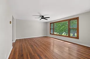 2842 Fairview Rd, Neenah, WI 54956 - Photo 4
