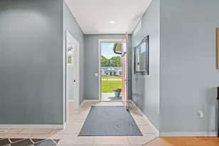 1765 Honor St, Neenah, WI 54956 - Photo 4