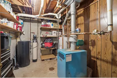 579 W Division Street, Fond du Lac, WI 54935 - Photo 28