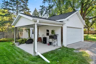 354 Lazarre Ave, Green Bay, WI 54301 - Photo 2