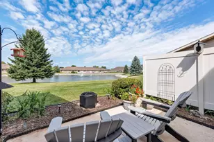 1265 Pond View Cir, De Pere, WI 54115 - Photo 2