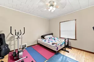 413 E Irving Ave, Oshkosh, WI 54901 - Photo 26