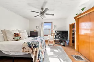 413 E Irving Ave, Oshkosh, WI 54901 - Photo 12