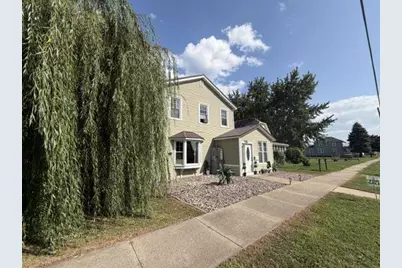 148 N Beaumont Road, Prairie Du Chien, WI 53821 - Photo 8