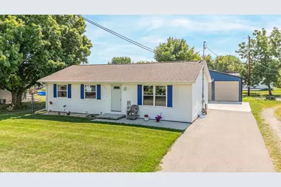 731 Pine Street, Winneconne, WI 54986 - Photo 1