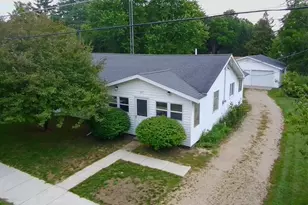 351 S Waupaca St, Wautoma, WI 54982 - Photo 30