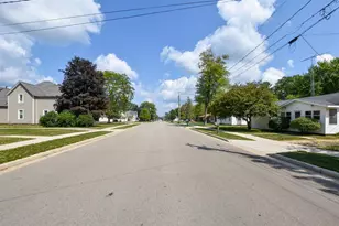 351 S Waupaca St, Wautoma, WI 54982 - Photo 28
