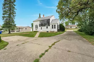 418 E Green Bay St, Bonduel, WI 54107 - Photo 52