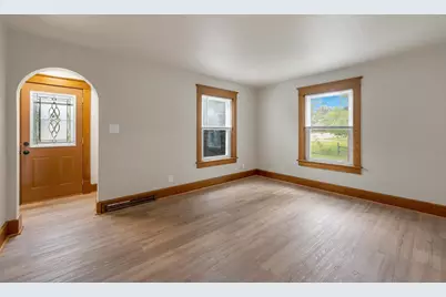 418 E Green Bay Street, Bonduel, WI 54107 - Photo 10