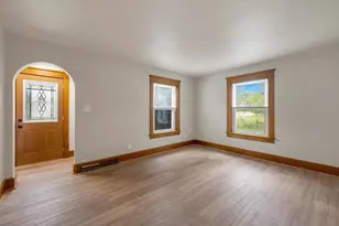 418 E Green Bay St, Bonduel, WI 54107 - Photo 10