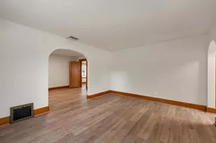418 E Green Bay St, Bonduel, WI 54107 - Photo 12