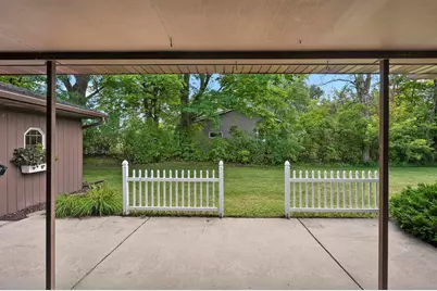 425 Flora Street, Pulaski, WI 54162 - Photo 40