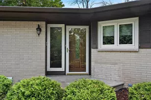 425 Flora St, Pulaski, WI 54162 - Photo 50