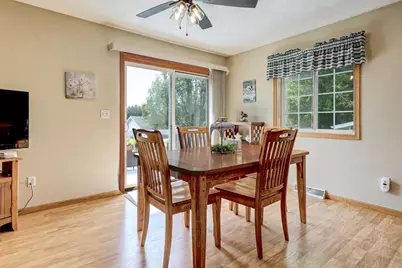 W7015 Verna Road, Menasha, WI 54952 - Photo 12