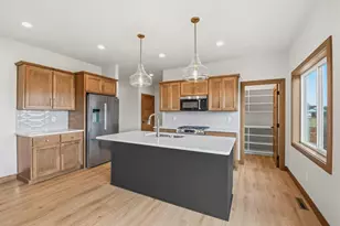 1853 London Rd, Green Bay, WI 54311 - Photo 10