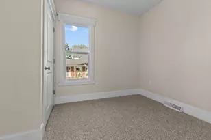 222 W Moore St, Berlin, WI 54923 - Photo 2