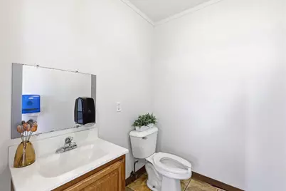 1224 S Commercial Street, Neenah, WI 54956 - Photo 12