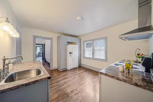 717 Powers St, Oshkosh, WI 54901 - Photo 16