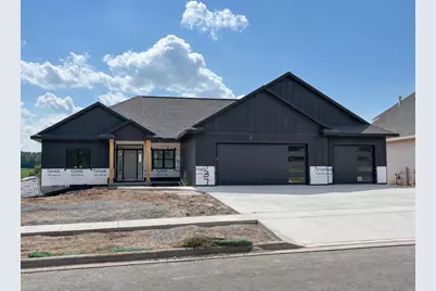 4937 Big Sky, De Pere, WI 54115 - Photo 1