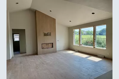 4937 Big Sky, De Pere, WI 54115 - Photo 6
