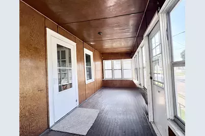 392 Sibley Street, Fond du Lac, WI 54935 - Photo 2