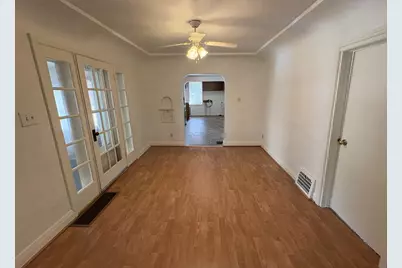 392 Sibley Street, Fond du Lac, WI 54935 - Photo 4