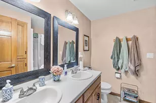 1808 Hardwoods Ct, De Pere, WI 54115 - Photo 16