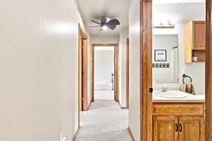 542 Highland Meadow Trail, Pulaski, WI 54162 - Photo 32