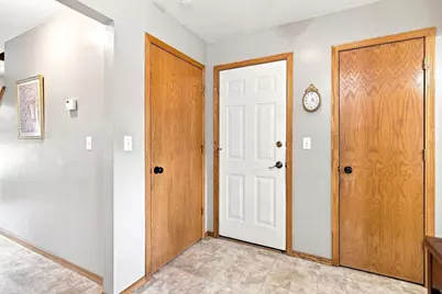 542 Highland Meadow Trail, Pulaski, WI 54162 - Photo 26