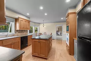 180 Rosemont Dr, Green Bay, WI 54301 - Photo 18