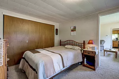 2068 S Point Comfort Road, Oshkosh, WI 54902 - Photo 28