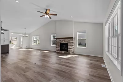 1365 Candlelight Lane, Fond du Lac, WI 54937 - Photo 4