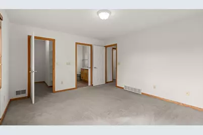 1238 Willow Bend Lane, Oshkosh, WI 54904 - Photo 34