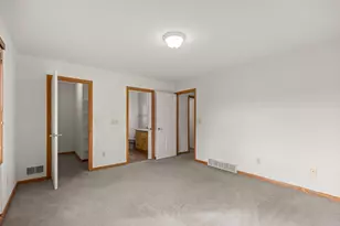 1238 Willow Bend Ln, Oshkosh, WI 54904 - Photo 34