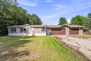 W5476 Lake Dr, Shawano, WI 54166 - Photo 1