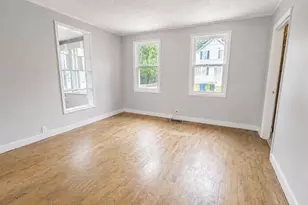 1022 Mt Vernon St, Oshkosh, WI 54901 - Photo 10
