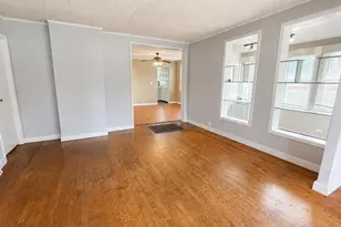 1022 Mt Vernon St, Oshkosh, WI 54901 - Photo 8