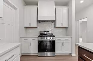 3764 E Callalilly Ln, Appleton, WI 54913 - Photo 6