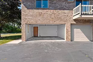 3319 N Casaloma Dr, Appleton, WI 54913 - Photo 34